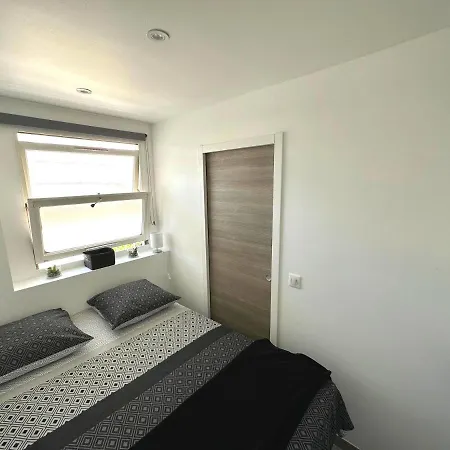 Cosy Vautrin, Ensoleille A 100m De La Mer Apartment *